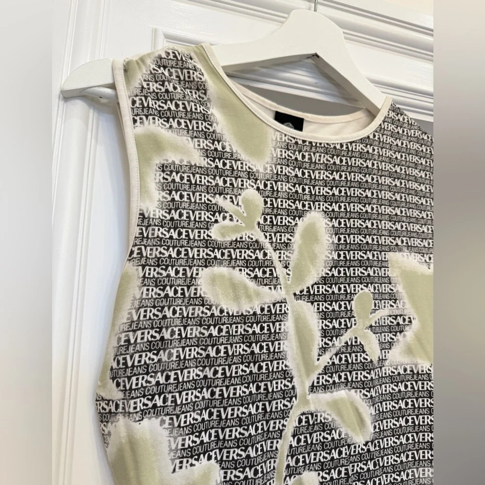 VINTAGE VERSACE JEANS PRINTED SLEEVELESS TOP 90s Y2K SMALL - Picture 3 of 5